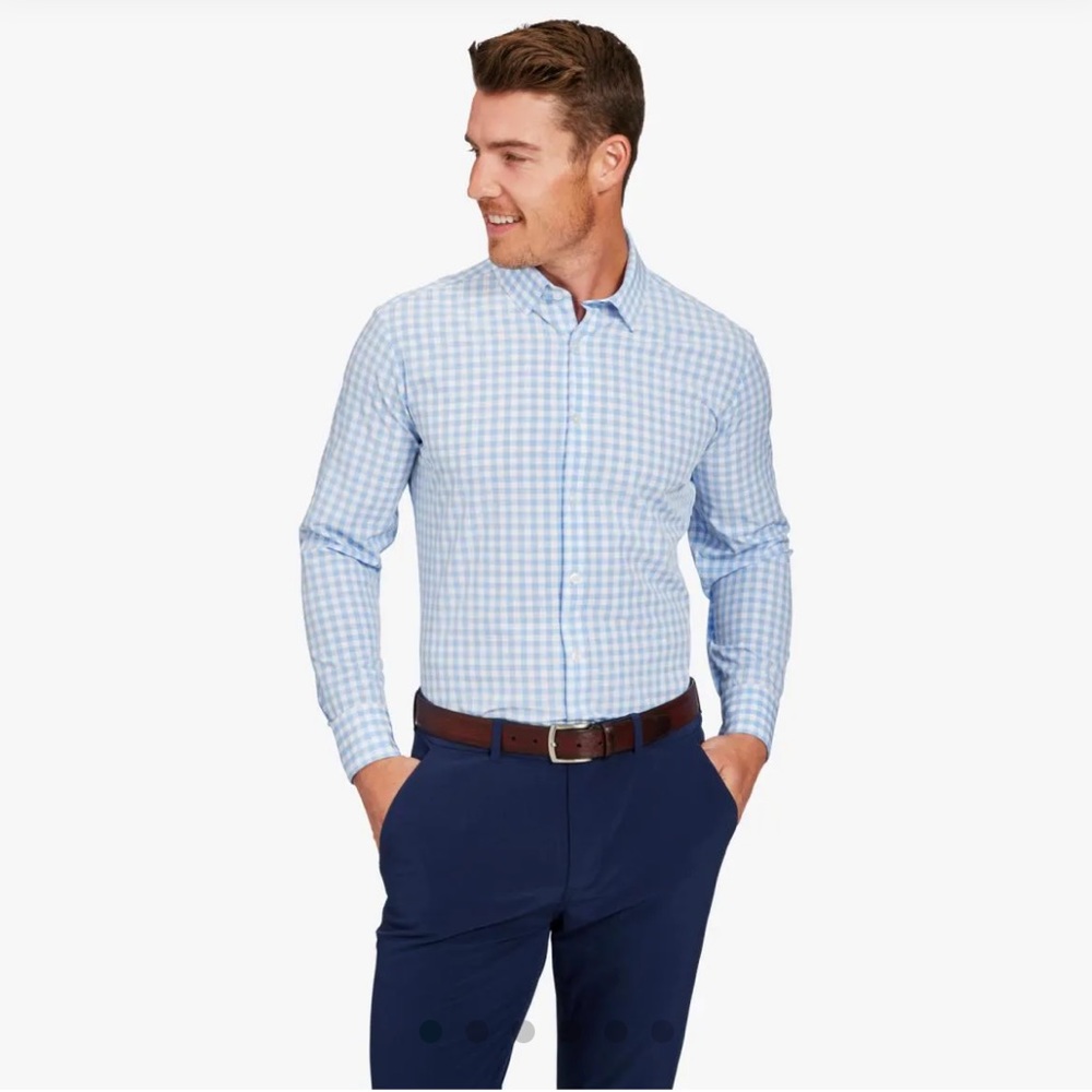 Mizzen+Main Leeward Dress Shirt Light Blue Gingham. Medium Trim
